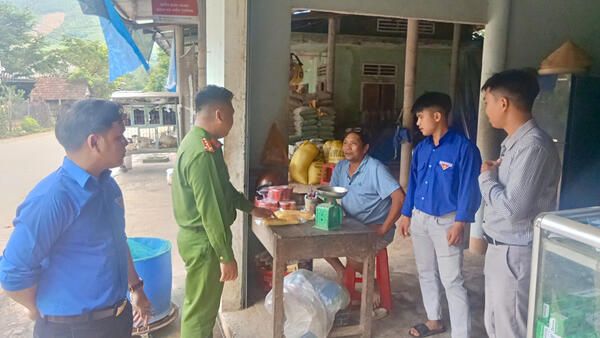 XÃ BA XA RA QUÂN TRIỂN KHAI NHIỆM VỤ TỔ CÔNG NGHỆ SỐ CỘNG ĐỒNG CÁC THÔN – CHUNG TAY HƯỞNG ỨNG NGÀY HỘI ĐỔI MỚI SÁNG TẠO QUỐC GIA NĂM 2025