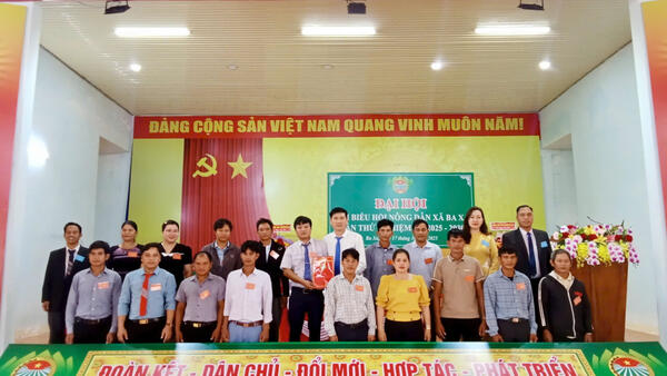 ĐẠI HỘI ĐẠI BIỂU HỘI NÔNG DÂN XÃ BA XA LẦN THỨ NHẤT, NHIỆM KỲ 2025 - 2030