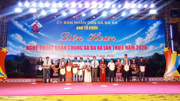 THÀNH CÔNG RỰC RỠ ĐÊM LIÊN HOAN NGHỆ THUẬT  QUẦN CHÚNG XÃ BA XA LẦN THỨ I, NĂM 2026